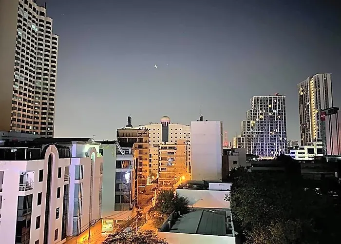13 Coins Tower Ratchada 2* Bangkok