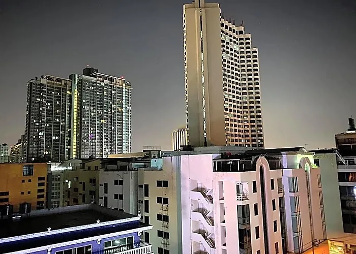 13 Coins Tower Ratchada Hotel