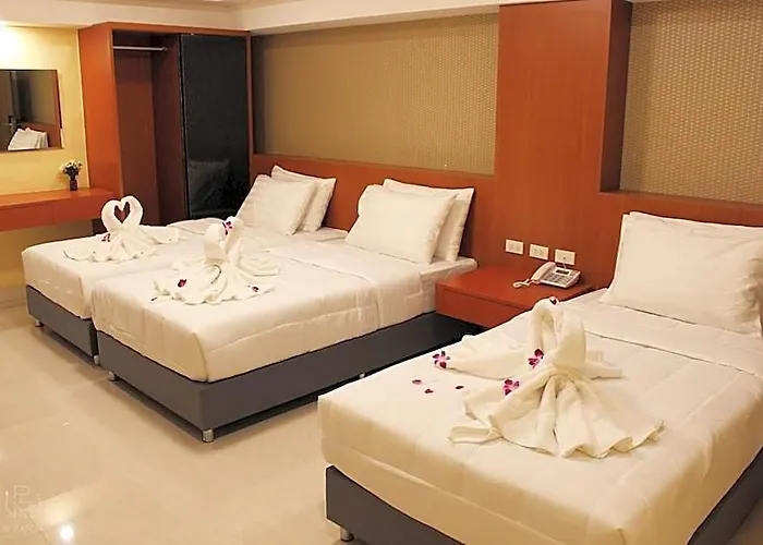Hotel 13 Coins Tower Ratchada 2*
