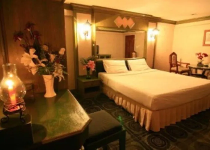 13 Coins Tower Ratchada Hotel 2*